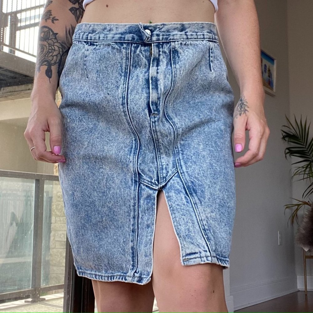 Vintage acid wash skirt